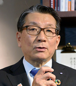 Hiroaki Ueno Chairman, Pharmaceutical Manufacturers Association of Japan